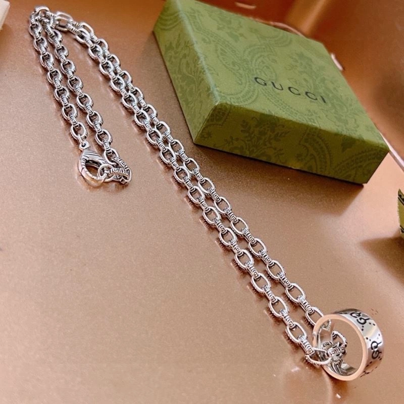 Gucci Necklaces Lightweight 246101