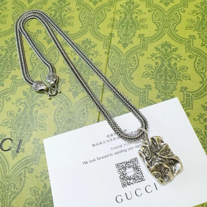 RelaxedFit Gucci Necklaces 245653