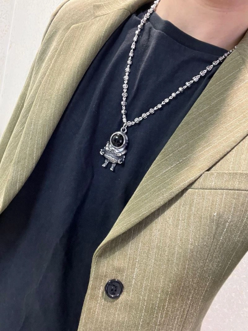 WaterResistant Gucci Necklaces 245657