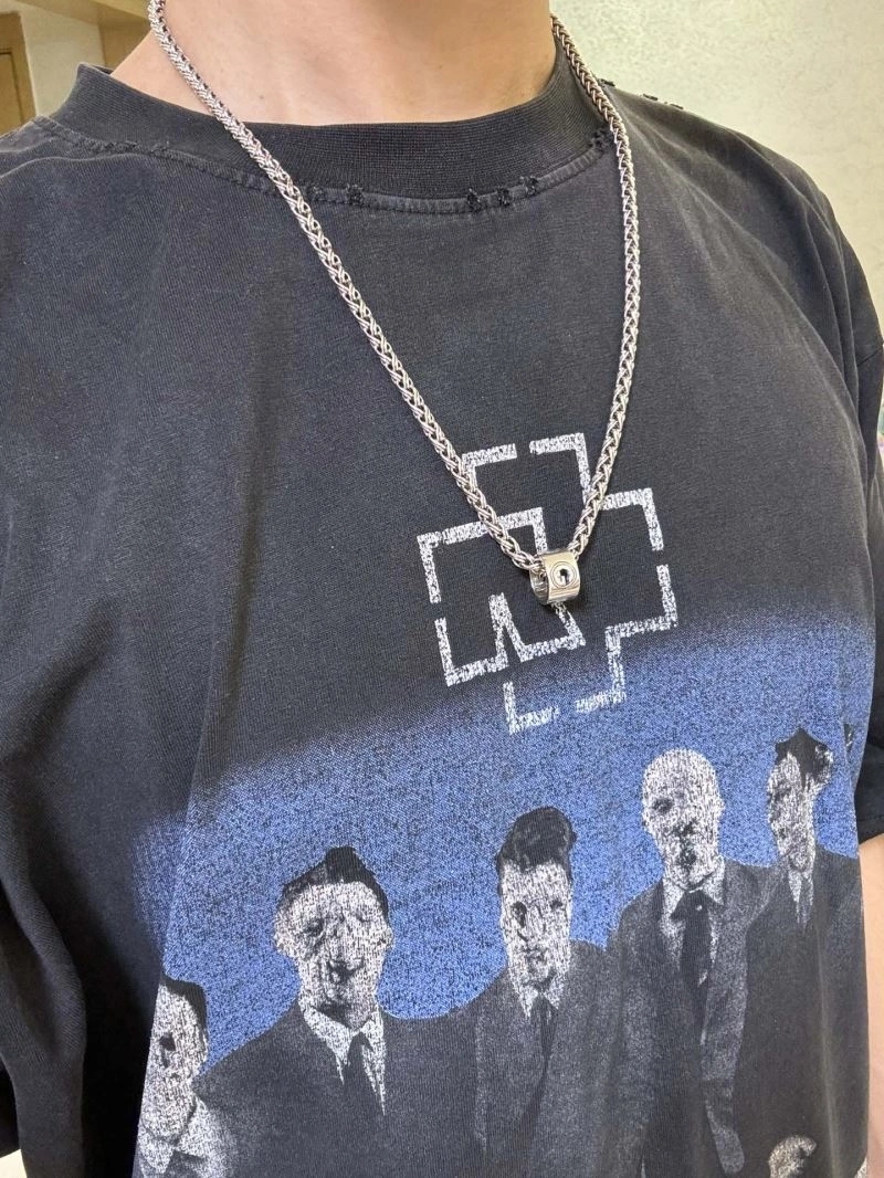 Gucci Necklaces Sleek 245650