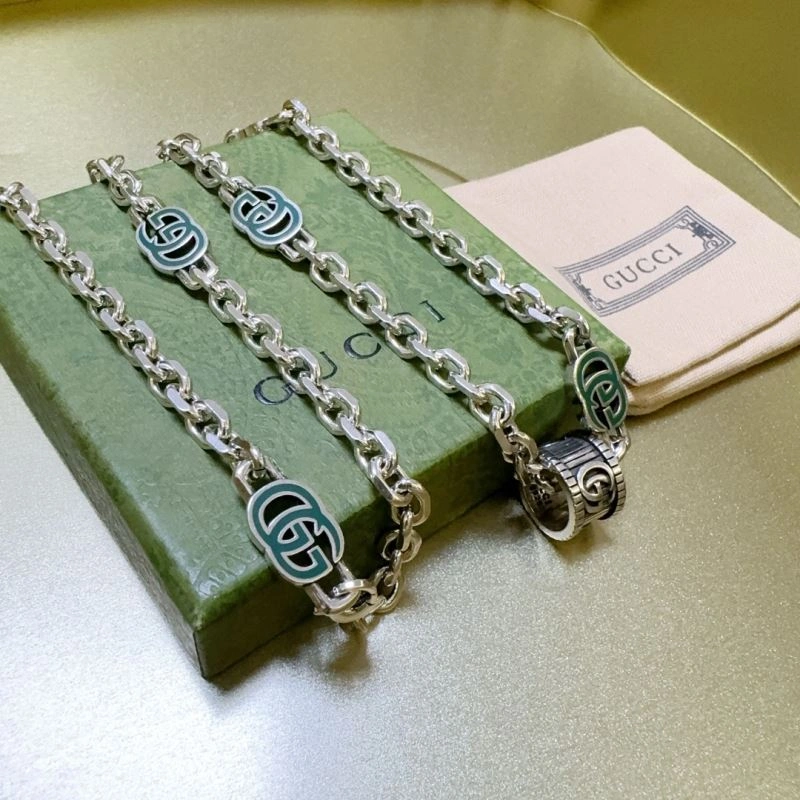 Sustainable Gucci Necklaces 245633