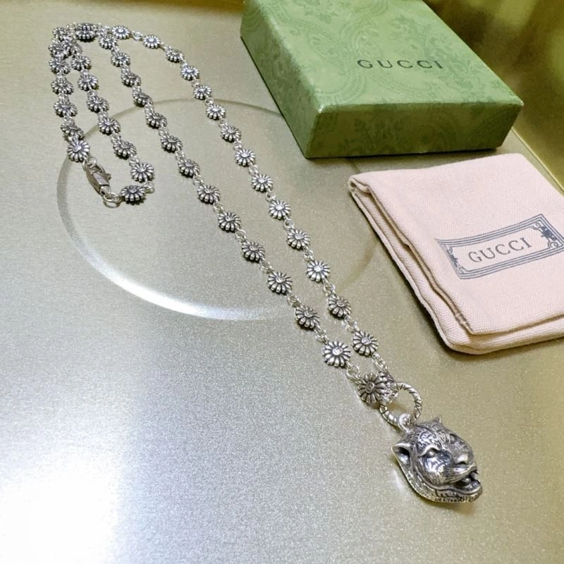 Functional Gucci Necklaces 245641