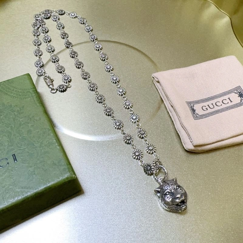 Functional Gucci Necklaces 245641