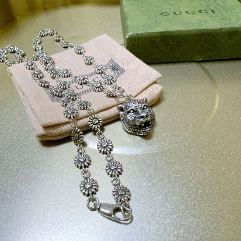Functional Gucci Necklaces 245641