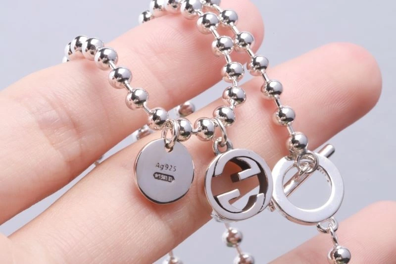 ZipUp Gucci Necklaces 245589