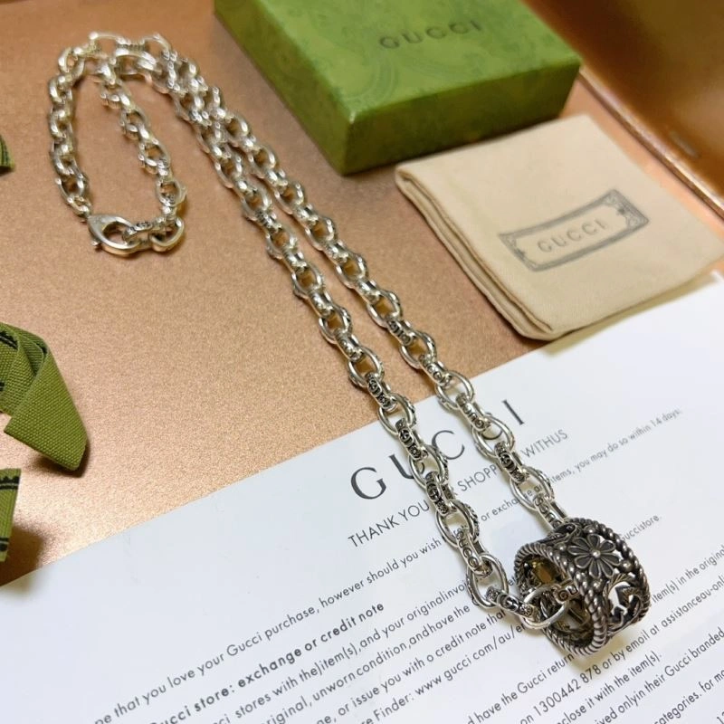 Resilient Gucci Necklaces 245618