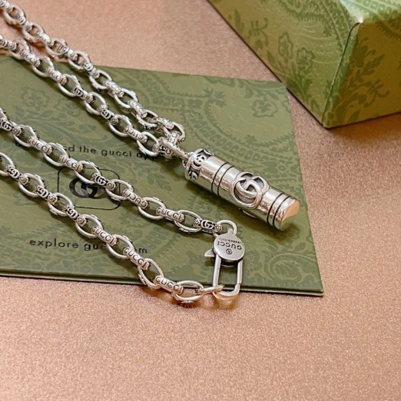 Casual Gucci Necklaces 245609
