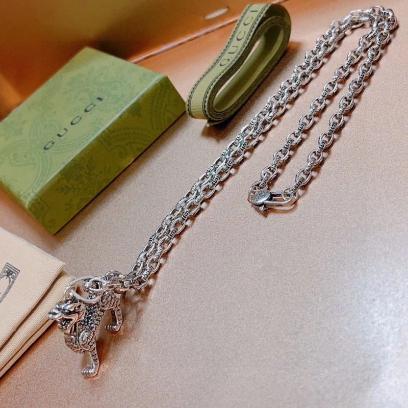 SmoothTexture Gucci Necklaces 245592