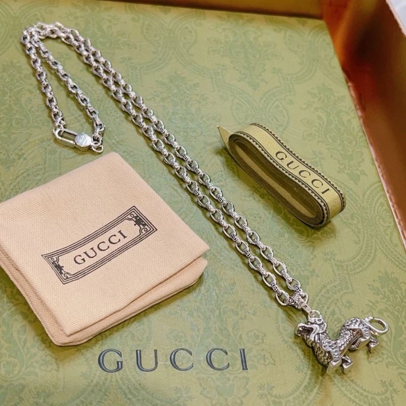 SmoothTexture Gucci Necklaces 245592