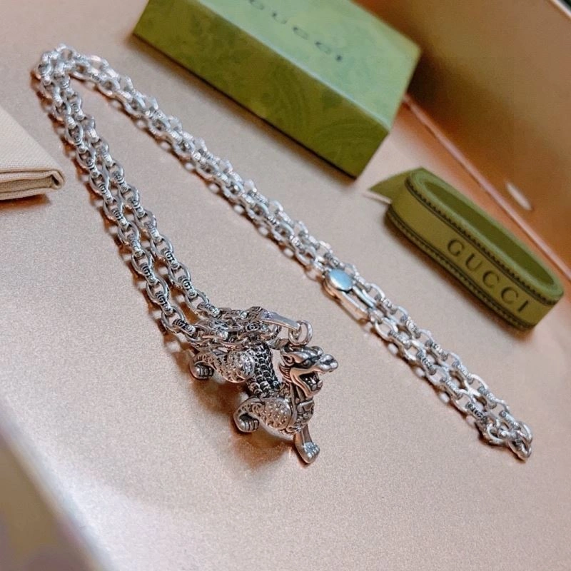 SmoothTexture Gucci Necklaces 245592