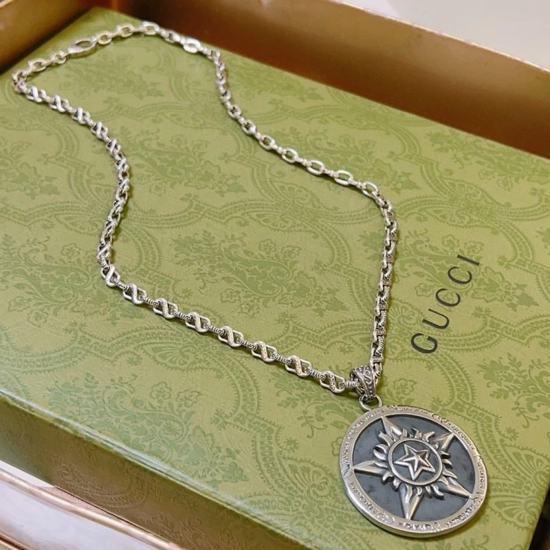Gucci Necklaces Trendsetting 245613