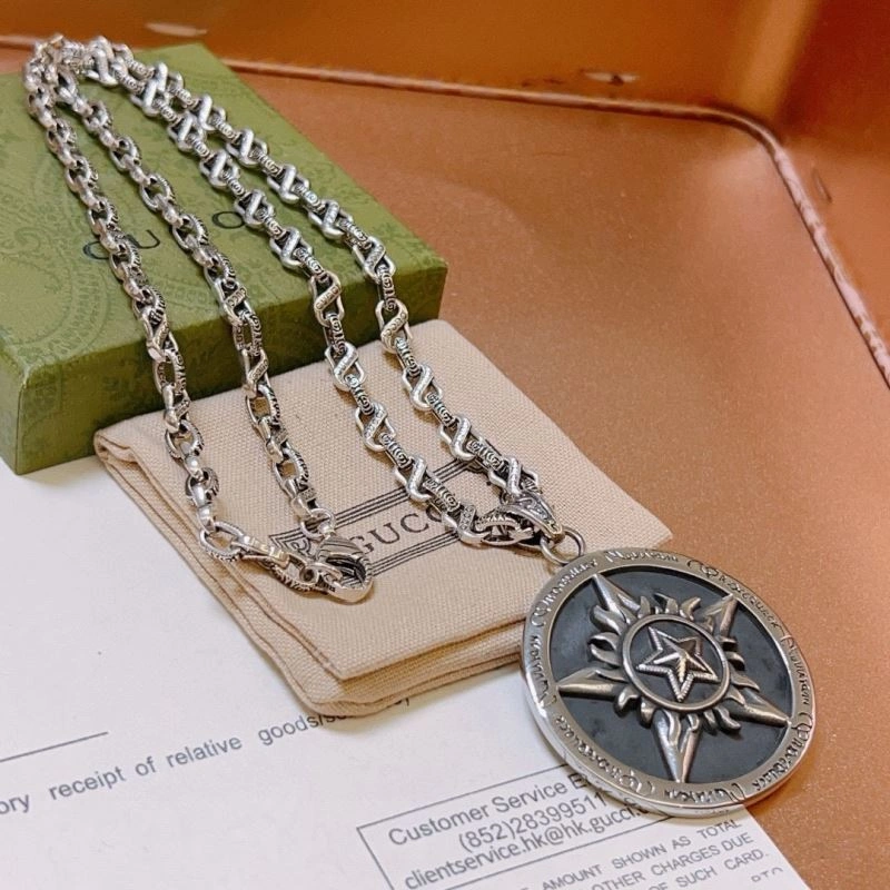 Gucci Necklaces Trendsetting 245613