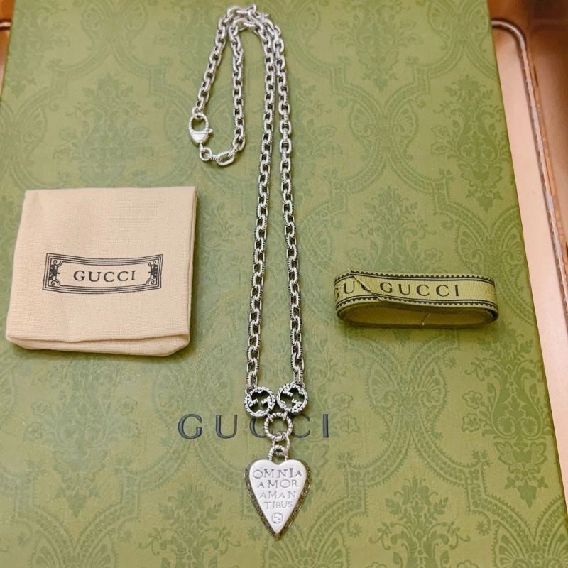 OdorResistant Gucci Necklaces 245595