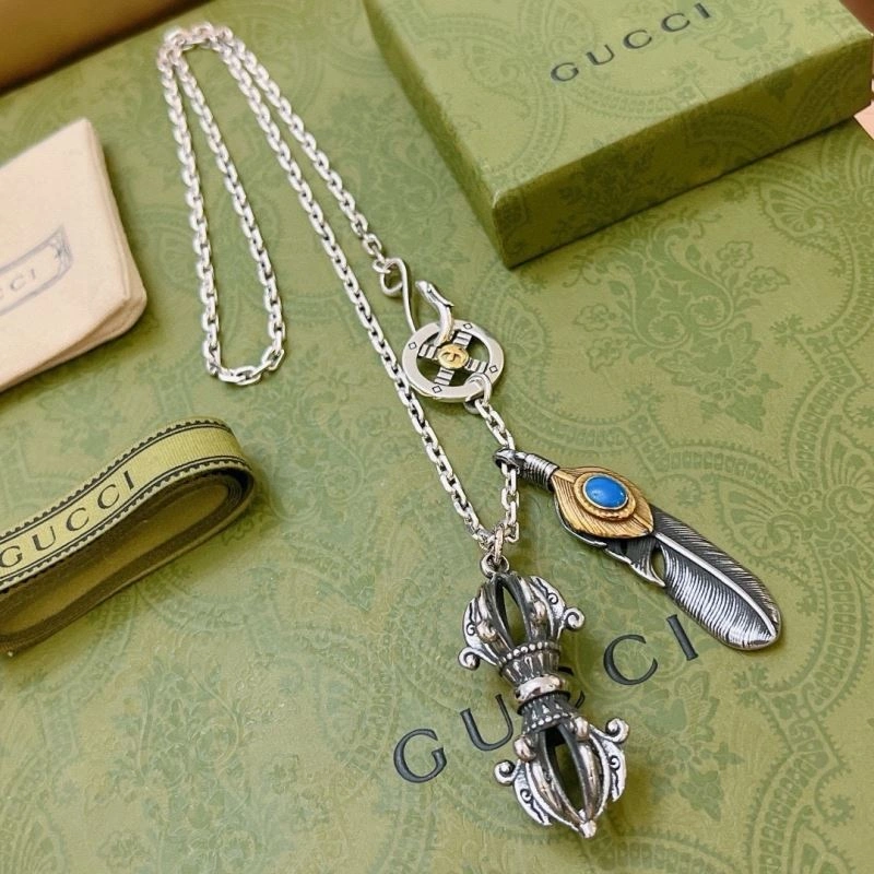 Minimalist Gucci Necklaces 245600