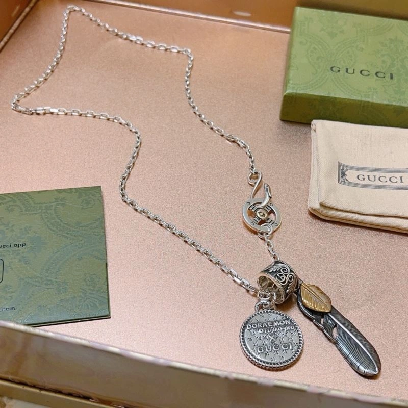 Stylish Gucci Necklaces 245584