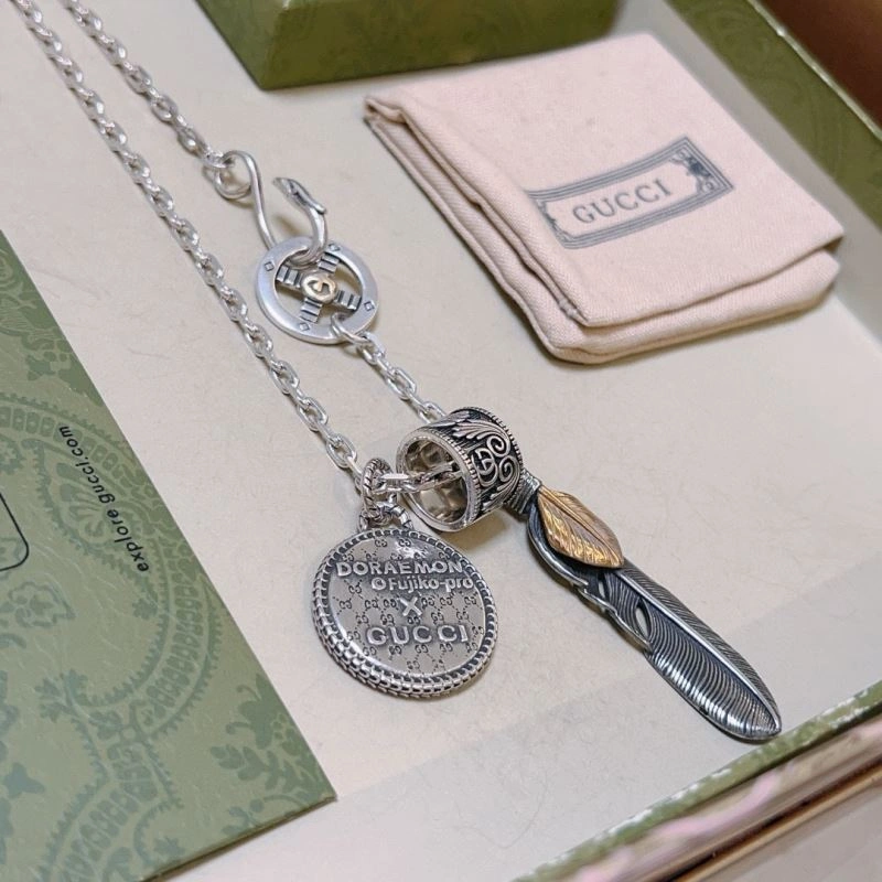 Stylish Gucci Necklaces 245584