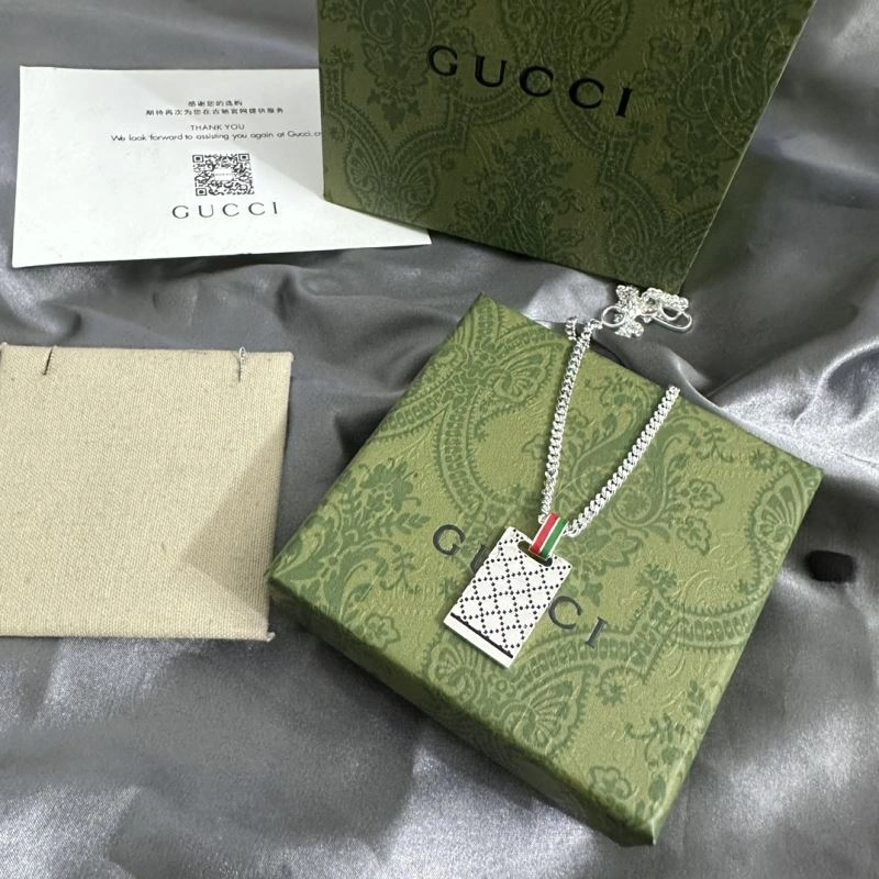 Compact Gucci Necklaces 245577