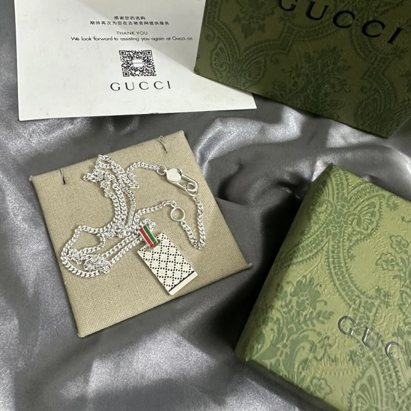 Compact Gucci Necklaces 245577
