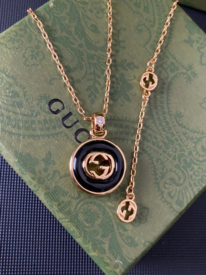 Gucci Necklaces HighQuality 245550