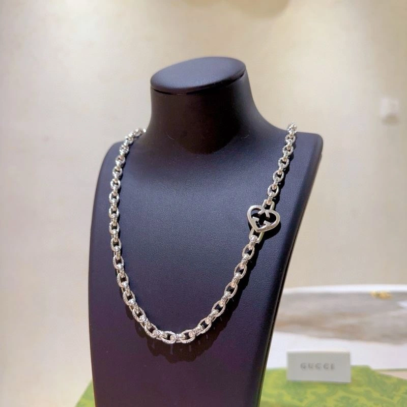 Compact Gucci Necklaces 245424