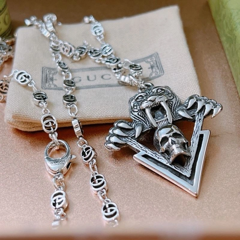 Lightweight Gucci Necklaces 245394