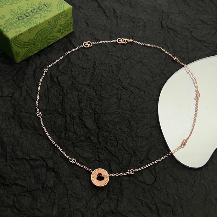 Gucci Necklaces Casual 245403