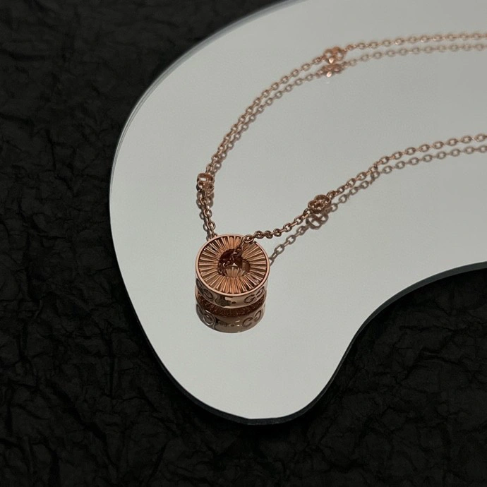 Gucci Necklaces Casual 245403