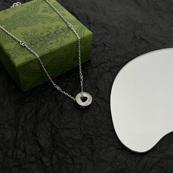 WellDesigned Gucci Necklaces 245407