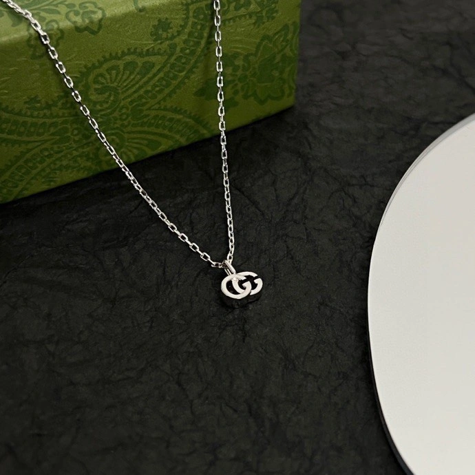 SmoothTexture Gucci Necklaces 245387