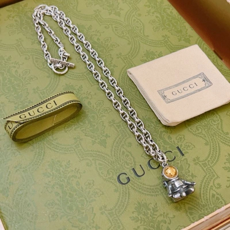 Gucci Necklaces Elegant 245405