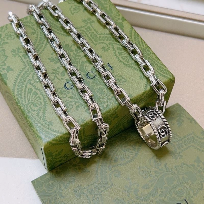 Gucci Necklaces Functional 245396
