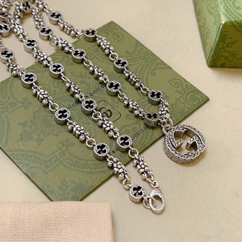 MultiPurpose Gucci Necklaces 245400