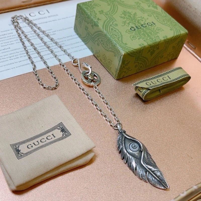 Gucci Necklaces Affordable 245374