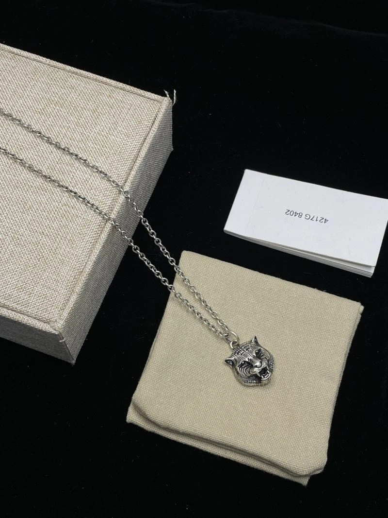 Versatile Gucci Necklaces 245348