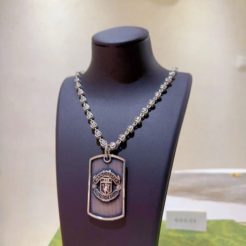 Comfortable Gucci Necklaces 245373