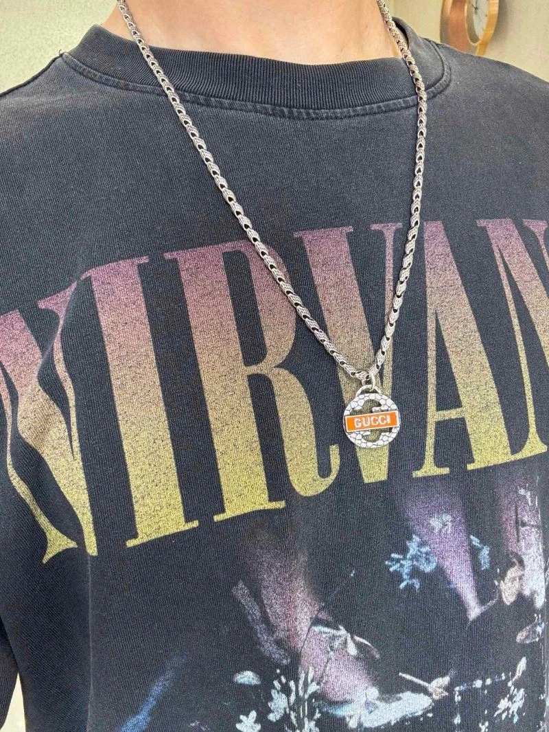 Snug Gucci Necklaces 245358