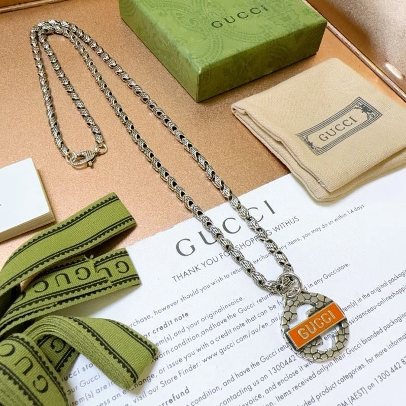 Snug Gucci Necklaces 245358