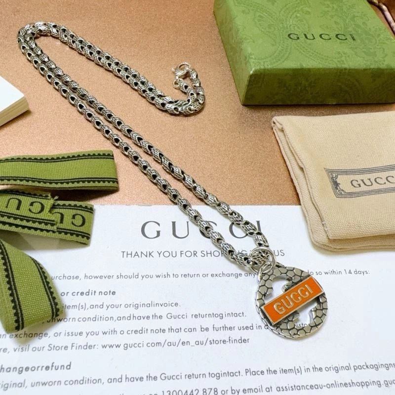 Snug Gucci Necklaces 245358