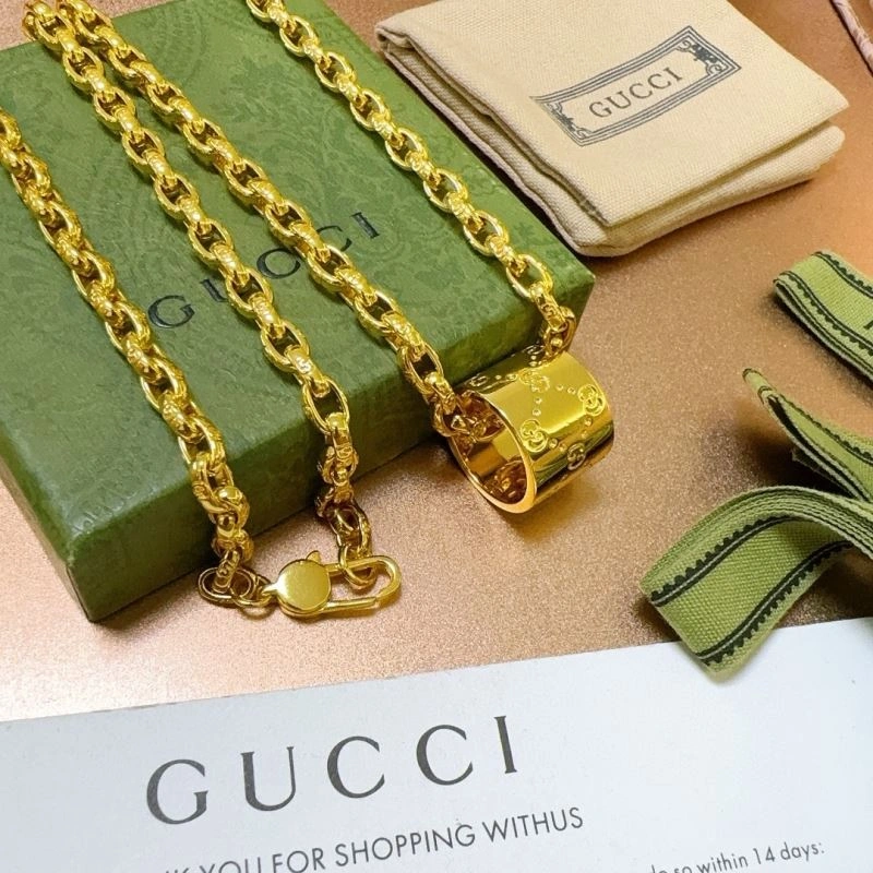 Stylish Gucci Necklaces 245333