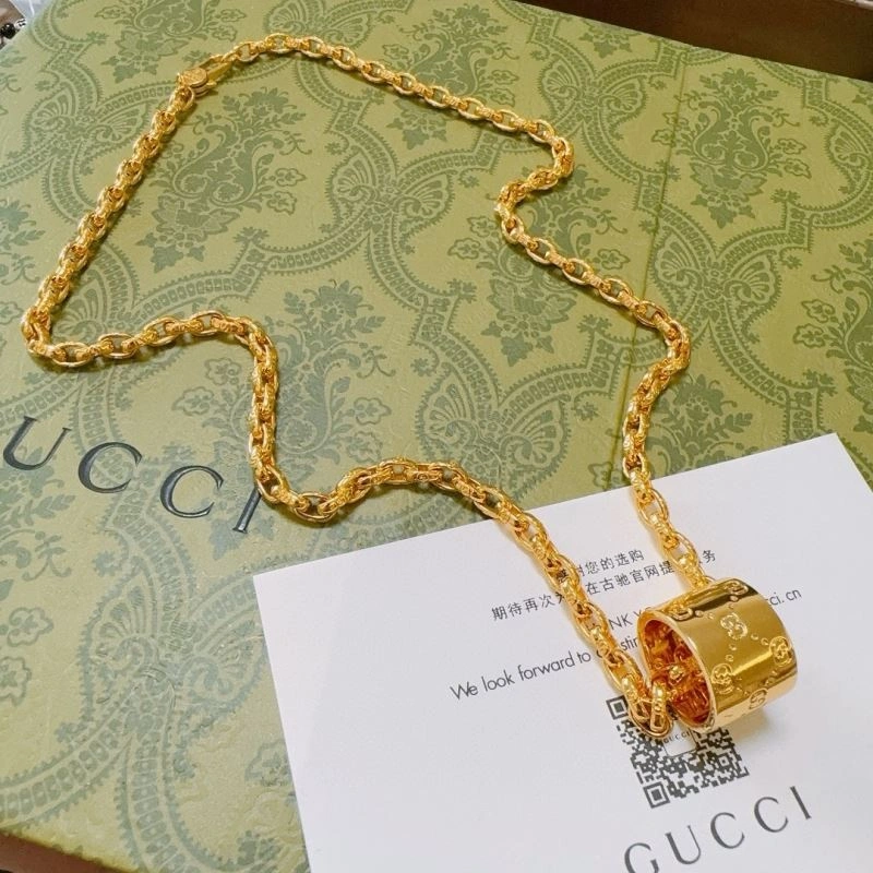 Stylish Gucci Necklaces 245333