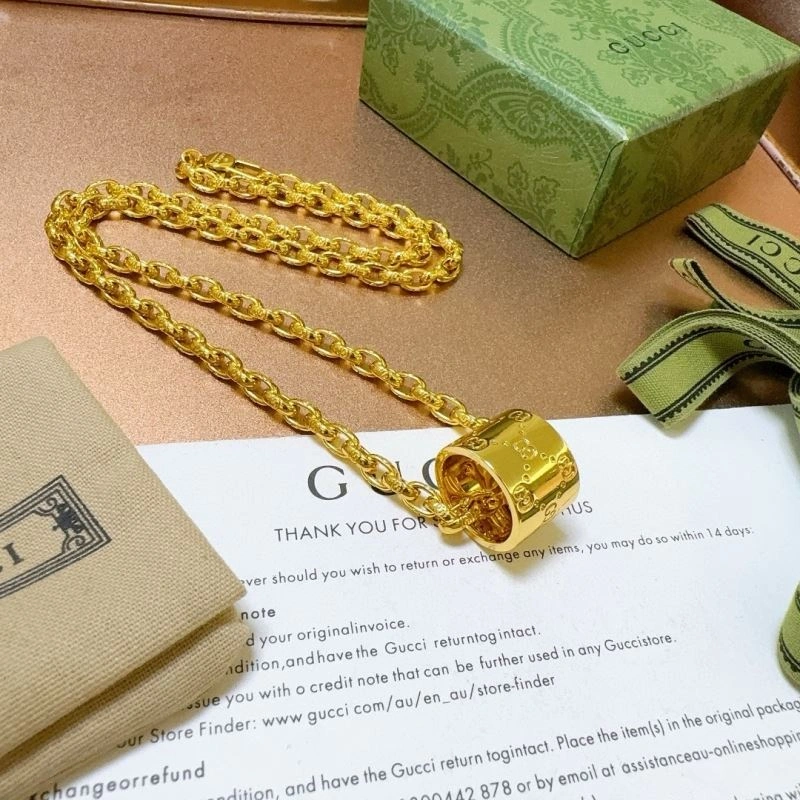 Stylish Gucci Necklaces 245333