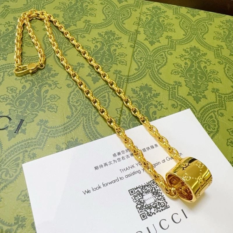 Stylish Gucci Necklaces 245333
