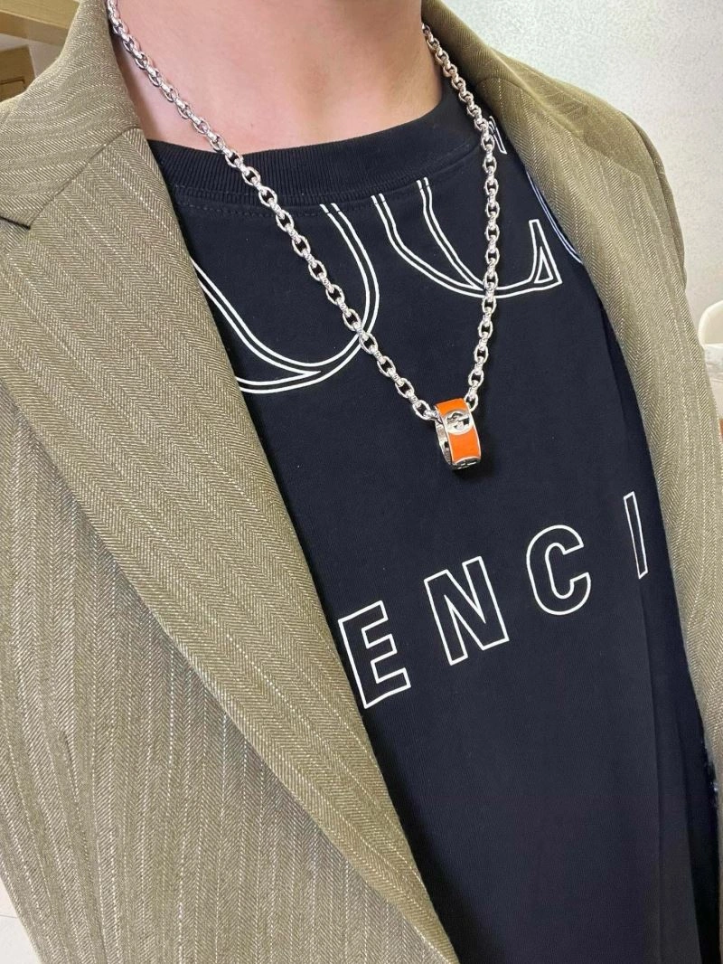Gucci Necklaces AllSeason 245332