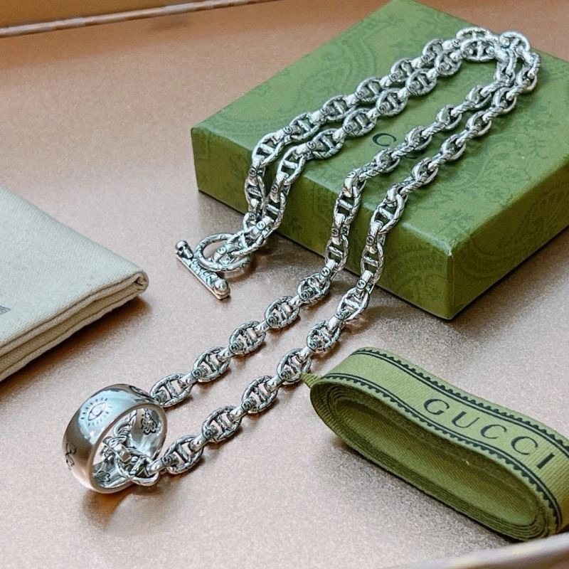 Gucci Necklaces Lightweight 245108