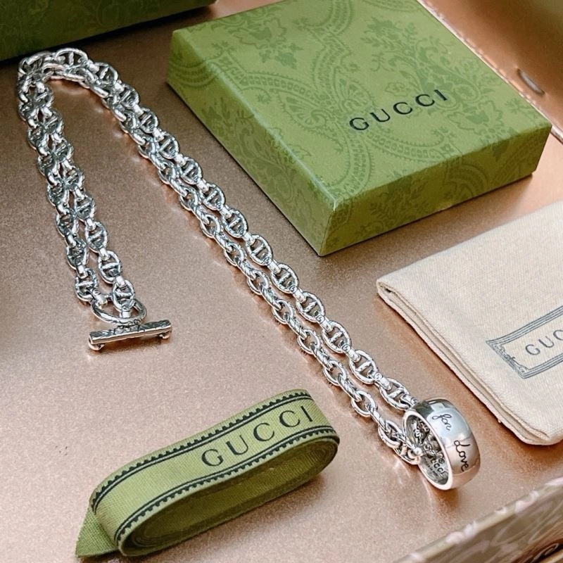 Gucci Necklaces Lightweight 245108