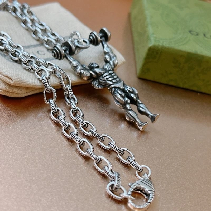 Gucci Necklaces Casual 245111