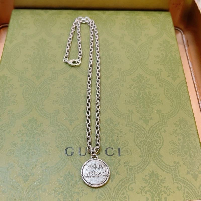 Stylish Gucci Necklaces 245112