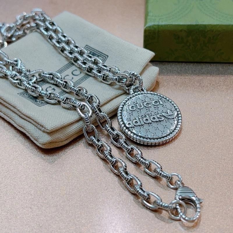Stylish Gucci Necklaces 245112