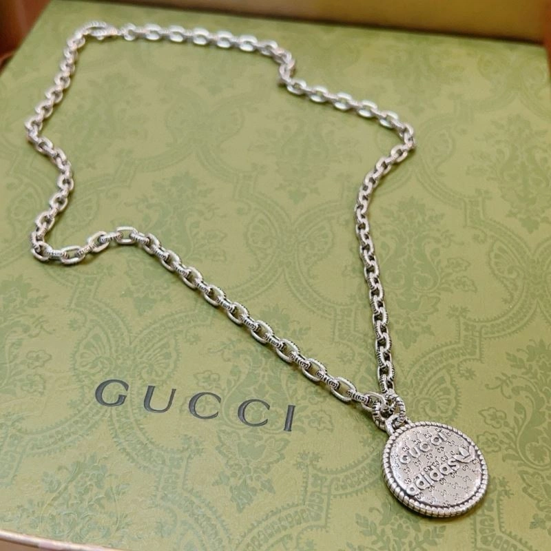 Stylish Gucci Necklaces 245112