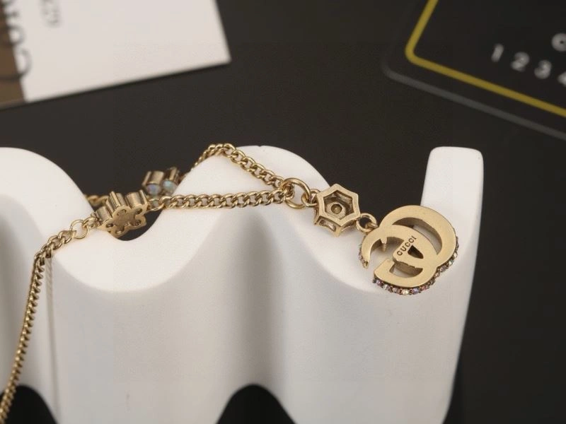 Gucci Necklaces Premium 245098